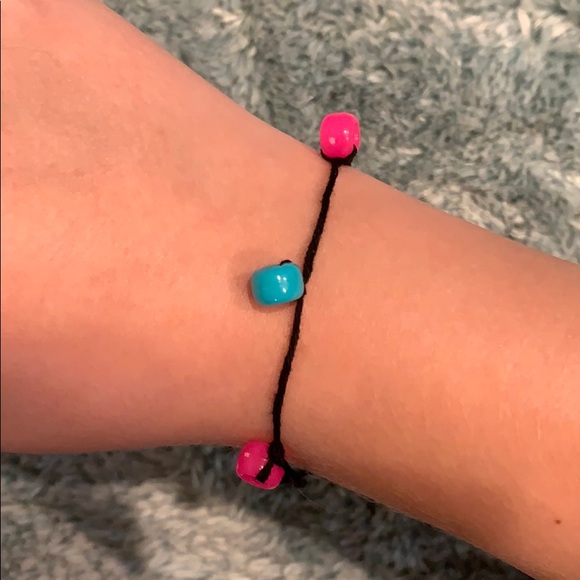 Bead Bracelet - Picture 2 of 3